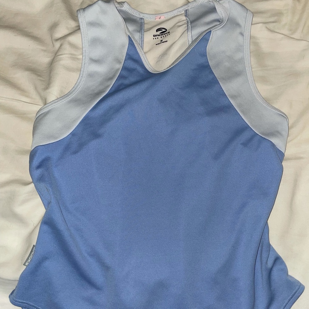 workout top - Picture 4 of 5